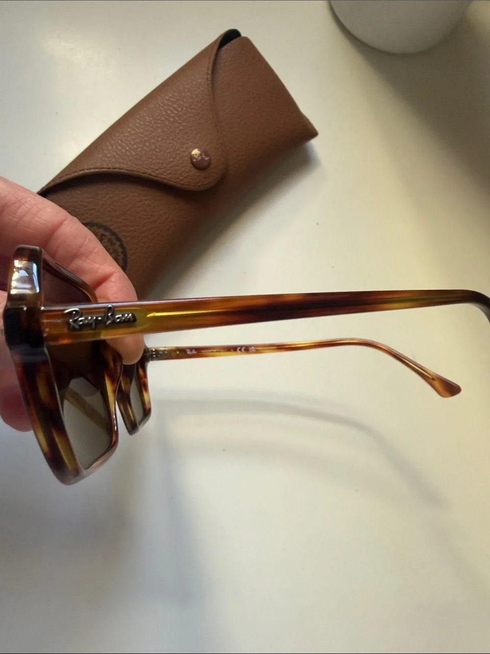 Ray-Ban authentic ray
